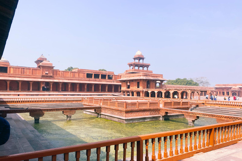 Från Jaipur: Privat soluppgångstur till Taj Mahal och Agra Fort