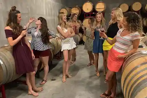 Granbury: Tour de vinhos com charcutaria e degustações locais