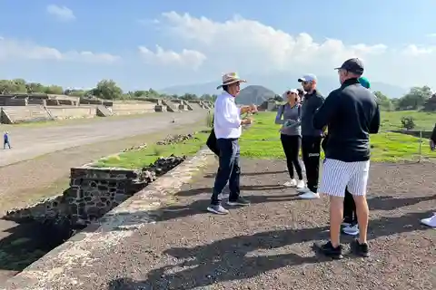 Teotihuacan : Visite culinaire avec un local, transport et nourriture