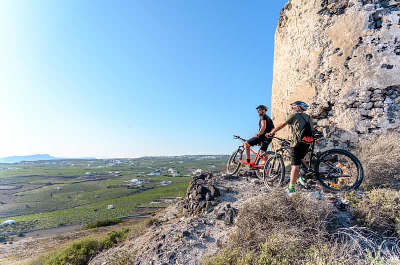 Santorini ebike rondleidingen GetYourGuide