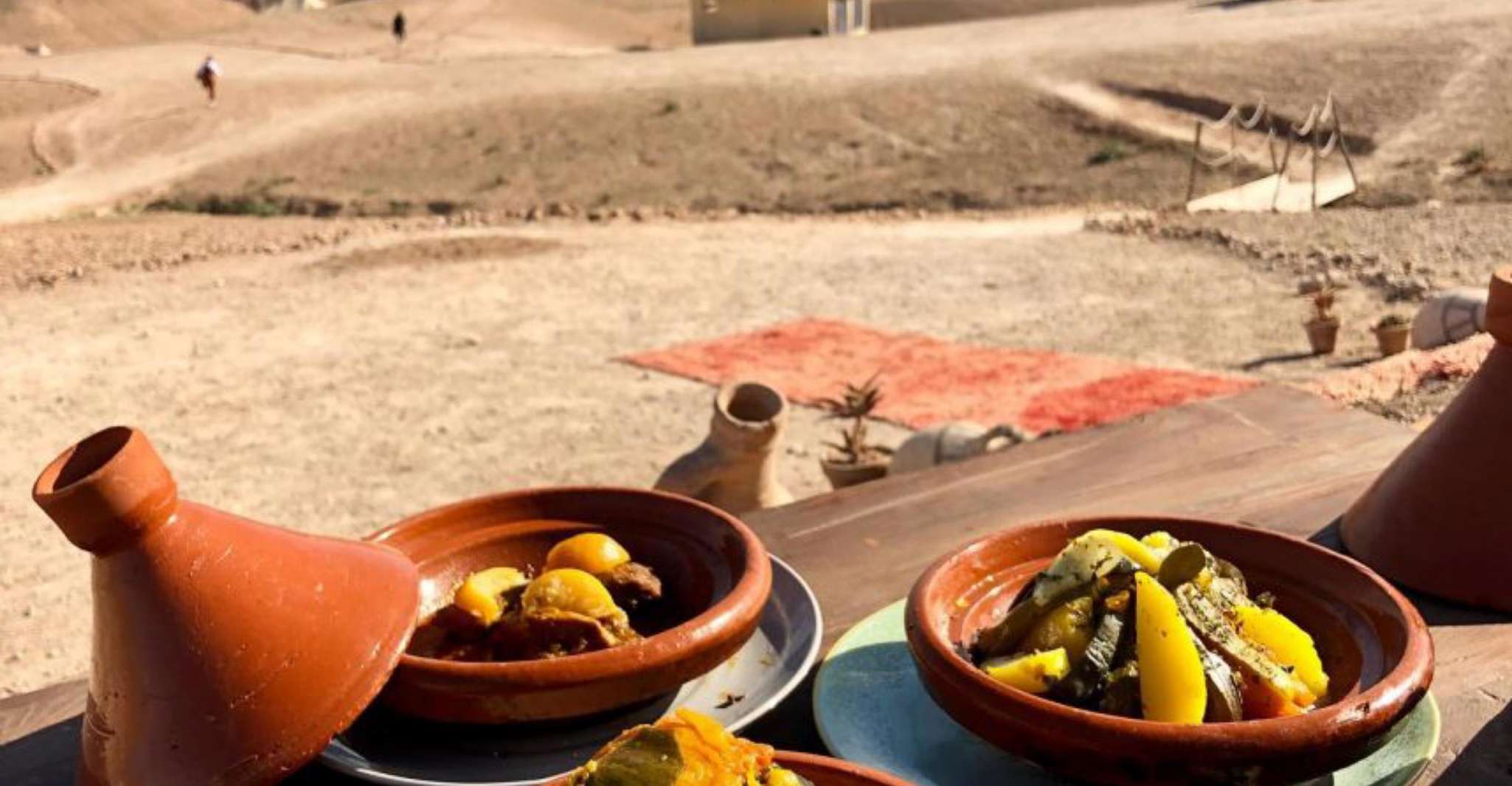 De Marraquexe, viagem de um dia ao deserto de Agafay com natação e almoço - Hizvo