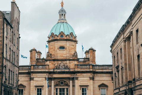 Edinburgh: Royal Mile and Edinburgh Castle Small Group Tour Small Group Tour (15 person max.)