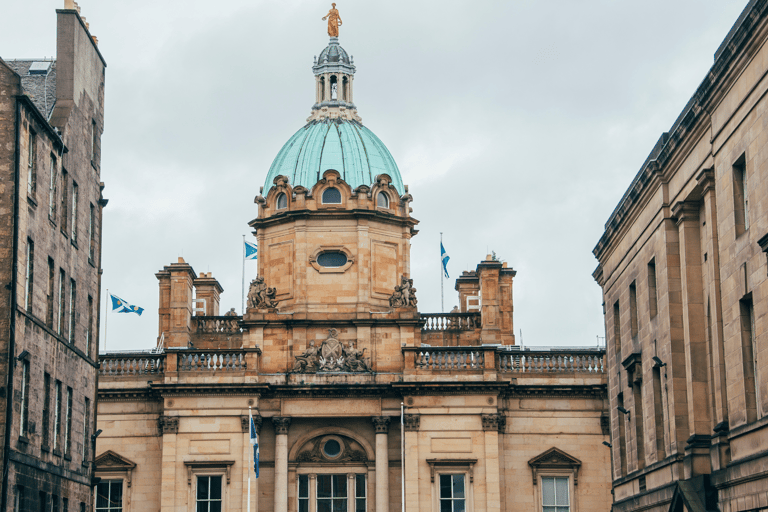 Edinburgh: Royal Mile and Edinburgh Castle Small Group Tour Small Group Tour (15 person max.)