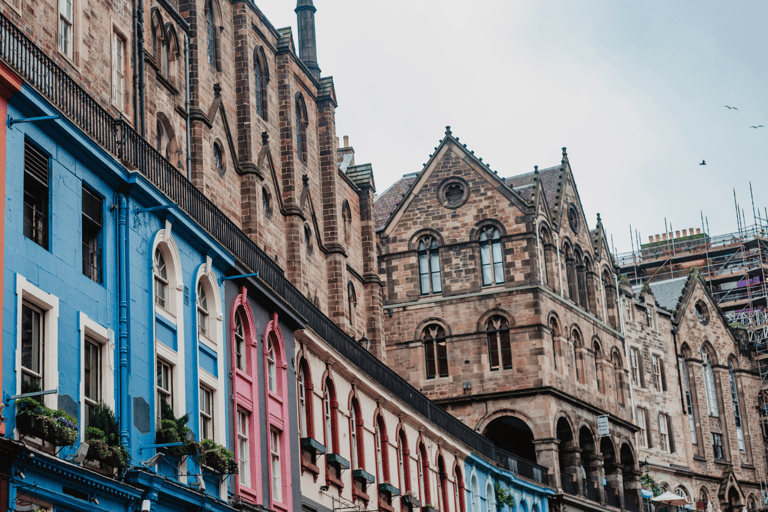 Edinburgh: Royal Mile and Edinburgh Castle Small Group Tour Small Group Tour (15 person max.)