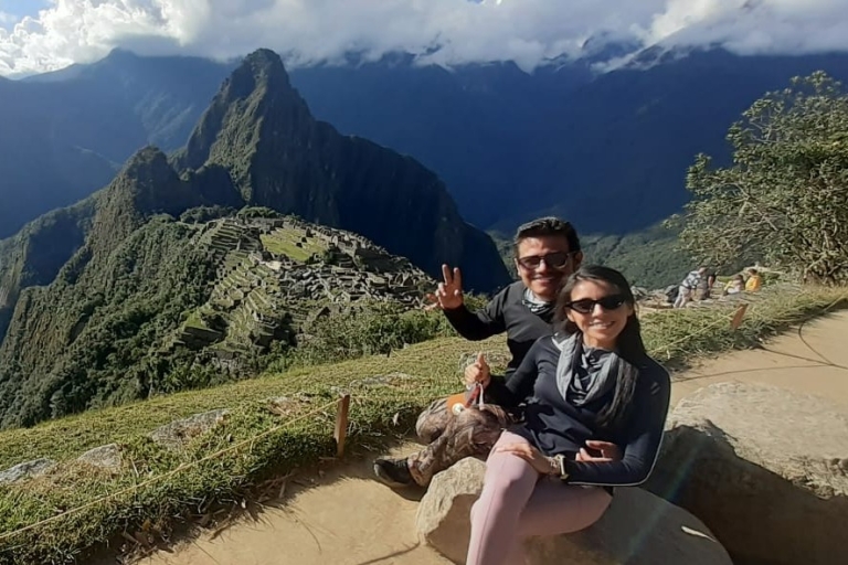 From Cusco: Private Tour 4D/3N - Inca Trail to Machu Picchu