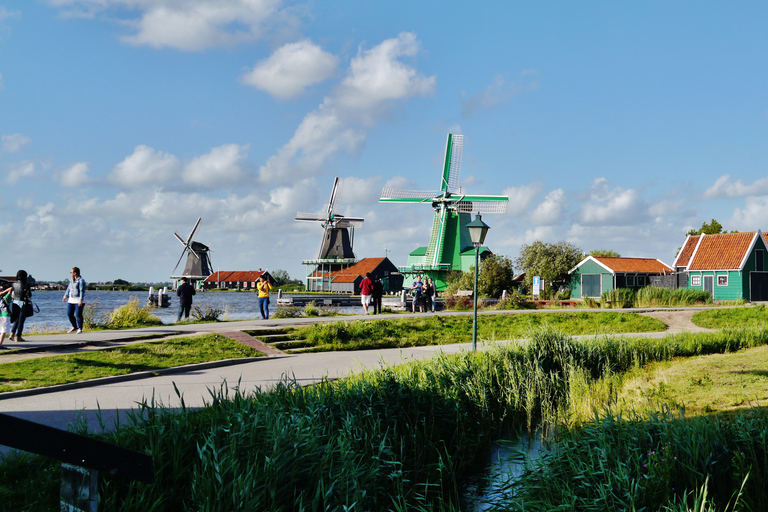 Dagsutflykt till Zaanse Schans, Volendam och MarkenDagsutflykt från Amsterdam Zaanse Schans väderkvarnar