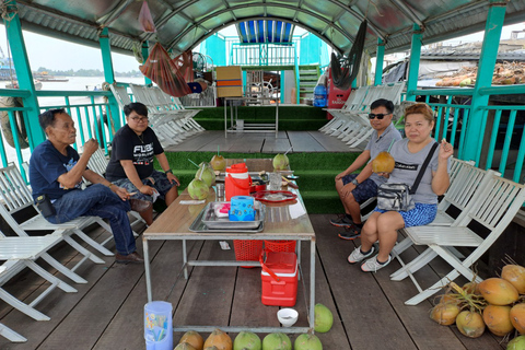 Ben Tre - Excursión de un día al Reino del Coco