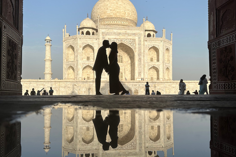 Z Delhi wycieczka Samday Taj Mahal z ekskluzywnymi zdjęciamiZ Delhi Samday Taj Mahal wycieczka z ekskluzywnymi zdjęciami