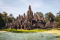 Siem Reap, Angkor Wat Sunrise Small-Groups con Guía Tour - Housity