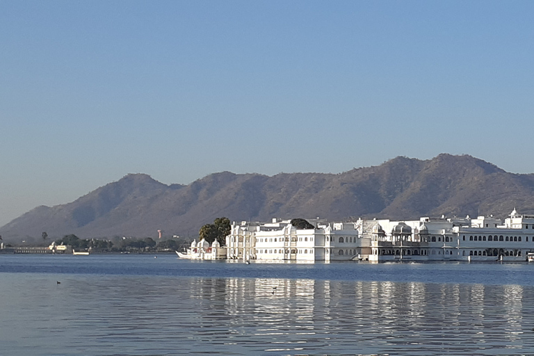 Udaipur : Visite guidée privée de la ville d'UdaipurOption standard