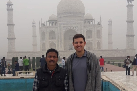 Vanuit Delhi: privétour Taj Mahal bij zonsopgangTour Met Toegangsprijs Met Ontbijt & lunch
