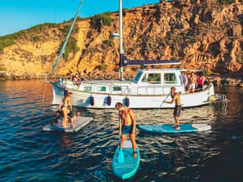 Palma: Crucero privado a vela a motor en un llaut mallorquín de lujo