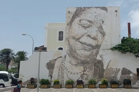 Cesária Évora: Life of a Diva