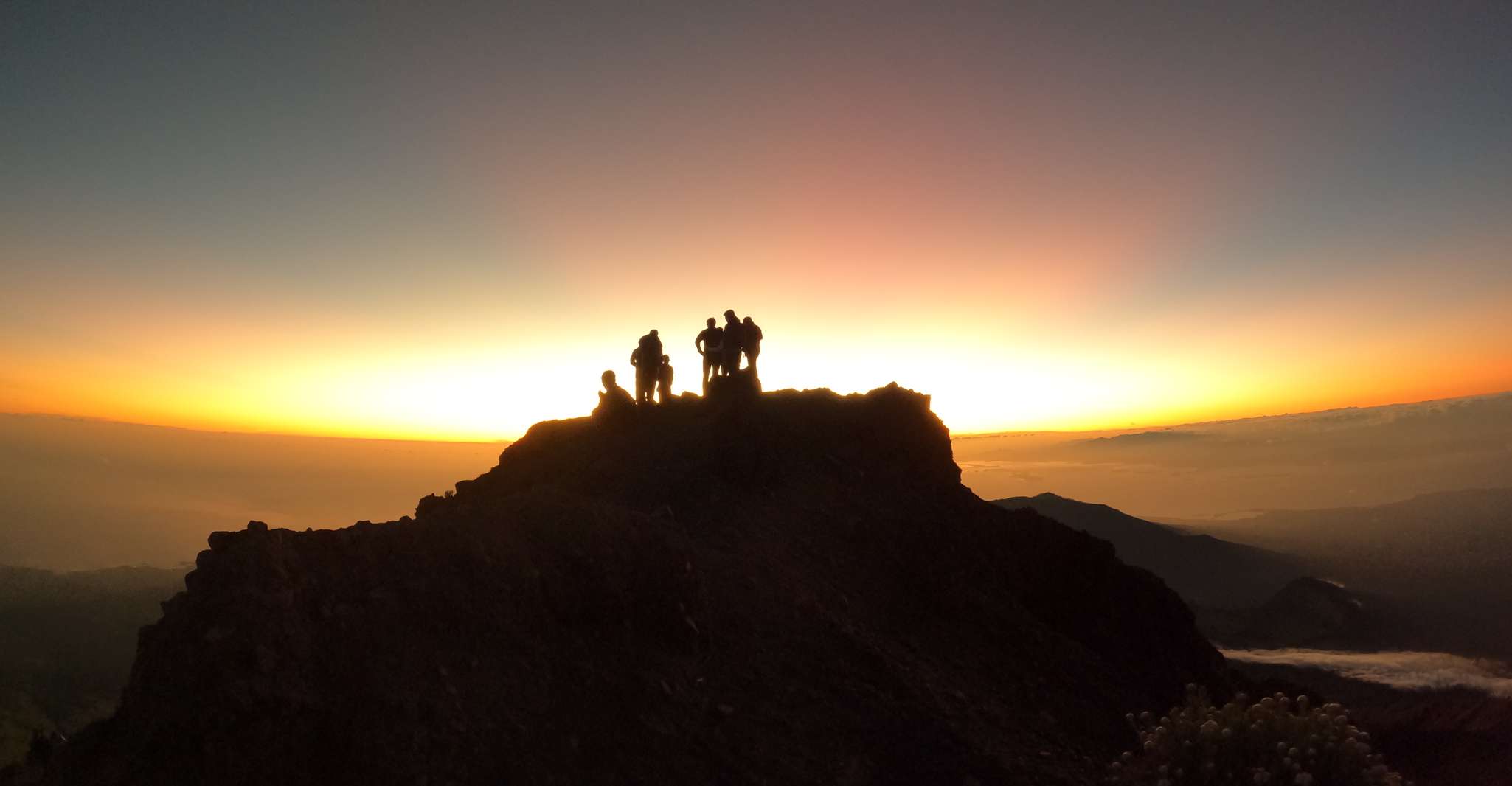 Mount Rinjani 2 days and 1 night trek to summit - Housity