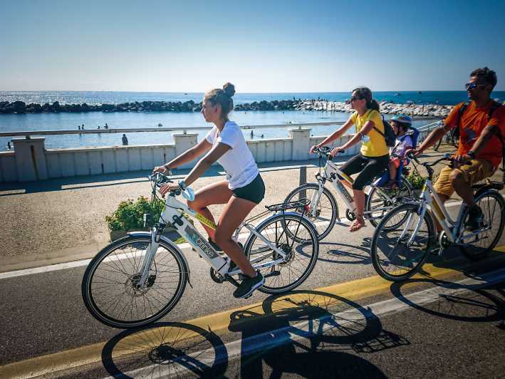 Piza: Wycieczka rowerowa nad morze z przewodnikiem