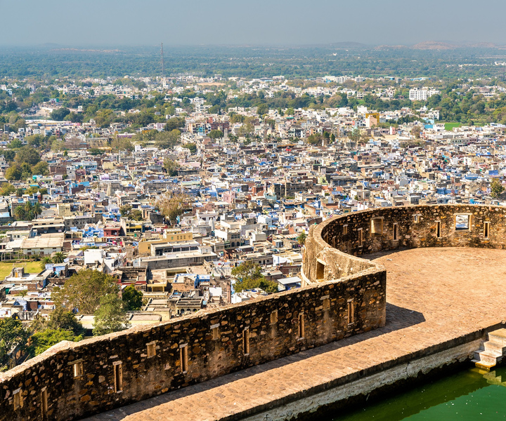Explore Chittorgarh Fort With Udaipur Drop from Pushkar