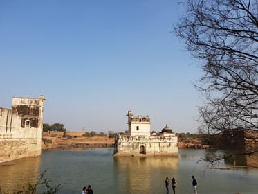 Visit Chittorgarh Fort with Pushkar Drop from Udaipur. - Housity