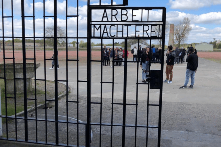 Berlin: Führung durch das Konzentrationslager SachsenhausenBerlin: Konzentrationslager Sachsenhausen - Geführte Tour