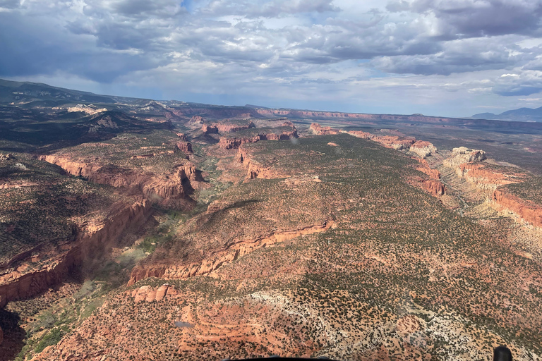 1 Hour tour of Moab, Canyonlands, and Arches National Park