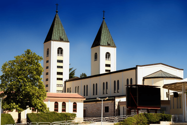 Medjugorje, heilige plaatsen en de kracht van bidden verkennen