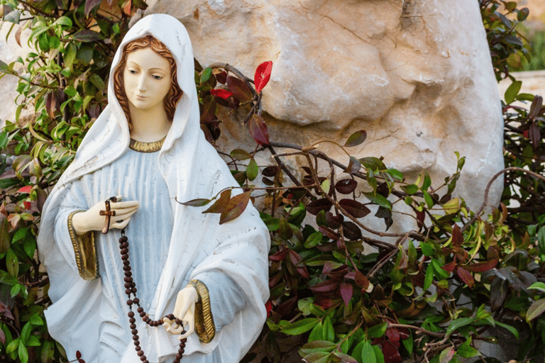 Medjugorje, heilige Stätten und die Kraft des Gebets erforschen