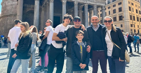 Rome: Kids Game around Pantheon Spanish Steps Trevi Fountain
