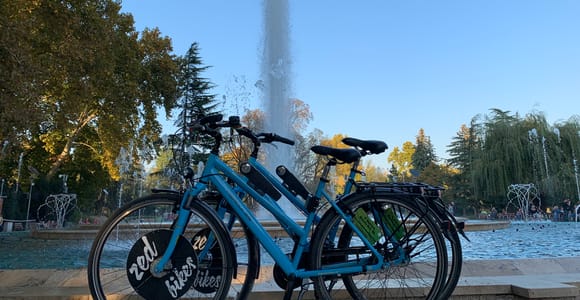 Budapest Highlights Private Bike Tour( Winter Express)