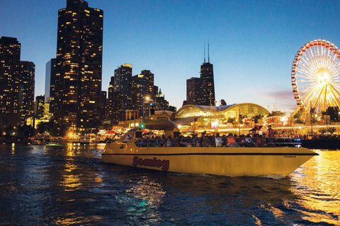 Chicago: Crucero de fuegos artificiales en lancha rápida Seadog por el lago Michigan