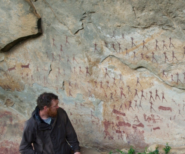 In the Footsteps of the Bushmen guided day hike to rock art