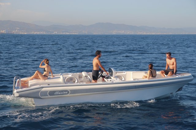 High-Performance Speed Sport Boat Barcelona-Novurania Yacht