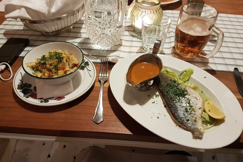 Bratislava: Comida de 3 platos en un restaurante tradicional