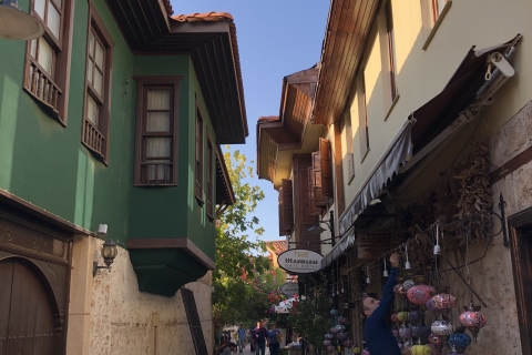 Explore the old town with local taste