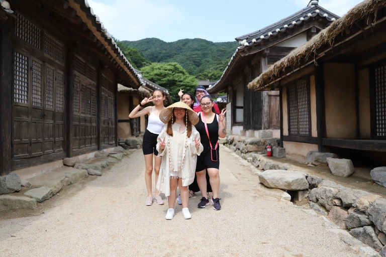 Desde Seúl: Excursión al Parque Dae Jang Geum, clásico drama de K-DramaVisita en grupo con punto de encuentro en la salida 11 de la estación DDP