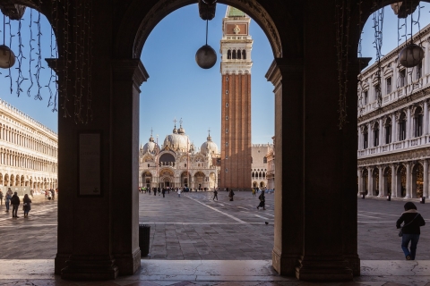 Venecia: tour sin colas del palacio Ducal y la basílica de San MarcosVenecia: tour alemán