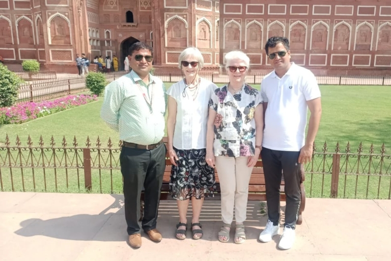 Von Delhi: All Inclusive Agra Tour am selben Tag mit dem Auto