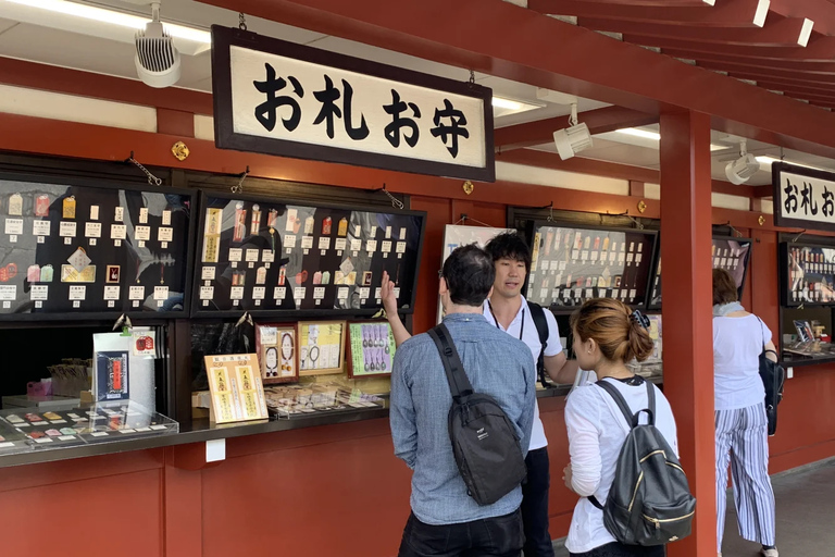 Kulturell promenad i Asakusa och rundtur i tillverkning av MatchaAsakusa: Kultur och gatumat: Vandringstur