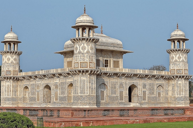 Desde Agra: Itmad-ud-Daula y la Tumba de Akbar con visita a pie