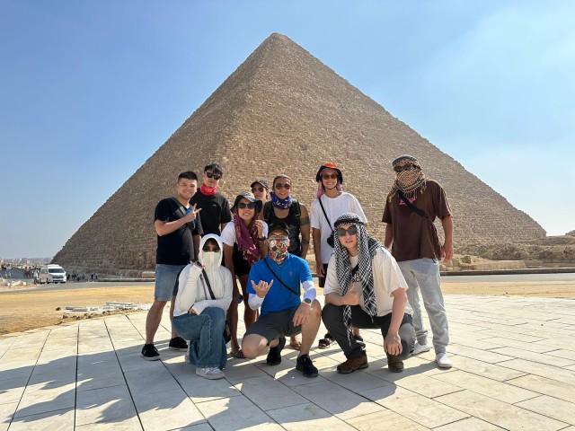 Visit Cairo Private Day Tour to Pyramids, Saqqara, and Dahshur in Cairo, Egitto