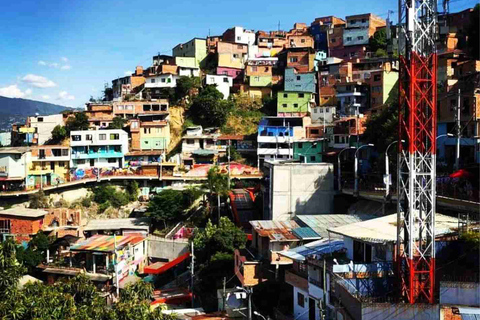 Comuna 13: Rondleiding door Comuna 13 MedellínGemeente 13: Tour gemeente 13 Medellín