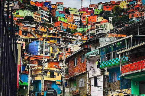 Comuna 13: Rondleiding door Comuna 13 MedellínGemeente 13: Tour gemeente 13 Medellín