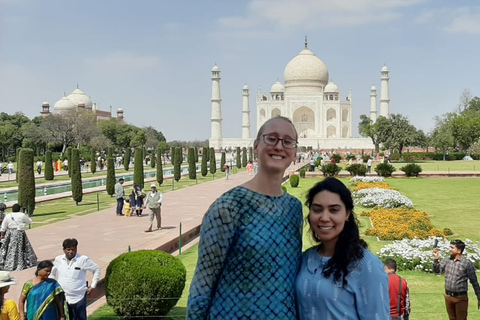 Depuis Jaipur - Sautez la ligne : Visite du Taj Mahal et d'AgraTour avec voiture uniquement