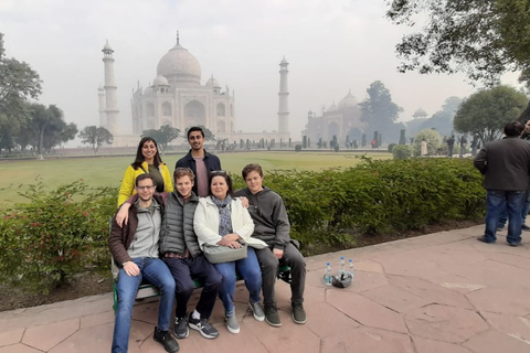 Depuis Jaipur - Sautez la ligne : Visite du Taj Mahal et d'AgraTour avec voiture uniquement