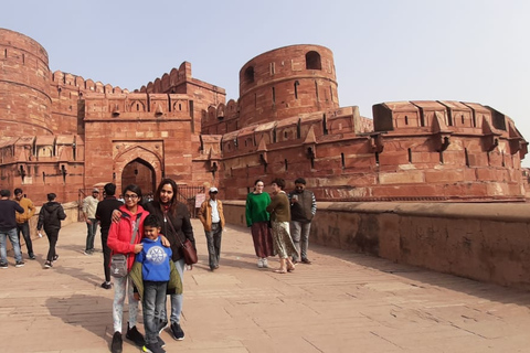 Desde Jaipur - Sáltate la cola: Excursión al Taj Mahal y AgraExcursión con Coche + Guía + Entrada