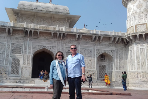 Vanuit Jaipur - Skip the line: Taj Mahal & Agra TourRondleiding alleen met gids