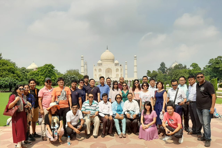 Depuis Jaipur - Sautez la ligne : Visite du Taj Mahal et d'AgraTour avec voiture uniquement