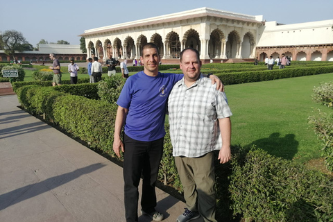 Depuis Jaipur - Sautez la ligne : Visite du Taj Mahal et d'AgraTour avec voiture uniquement