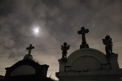 New Orleans: Dead of Night Ghosts and Haunts Bus Tour