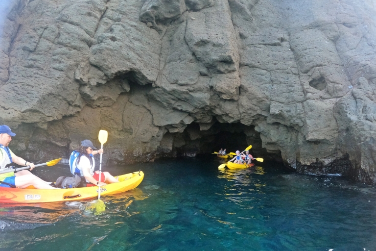 Lomo Quiebre: Mogan kajakken en snorkelen in grotten