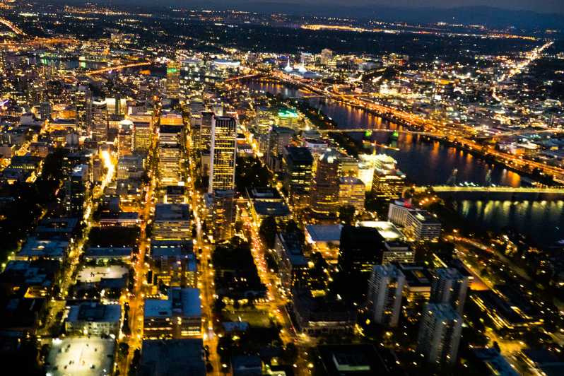 From Portland: City Lights Nighttime Helicopter Tour