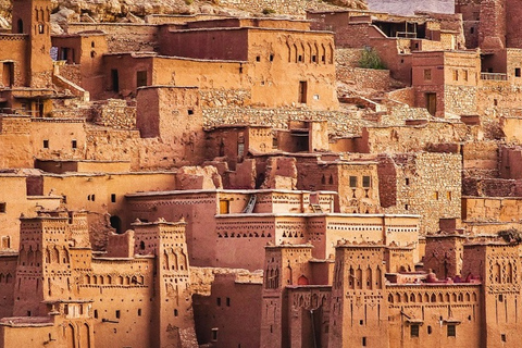 Excursión de 2 días por el desierto de Zagora y el valle del Draa en camelloExcursión por el desierto de Zagora y el valle del Draa en camello